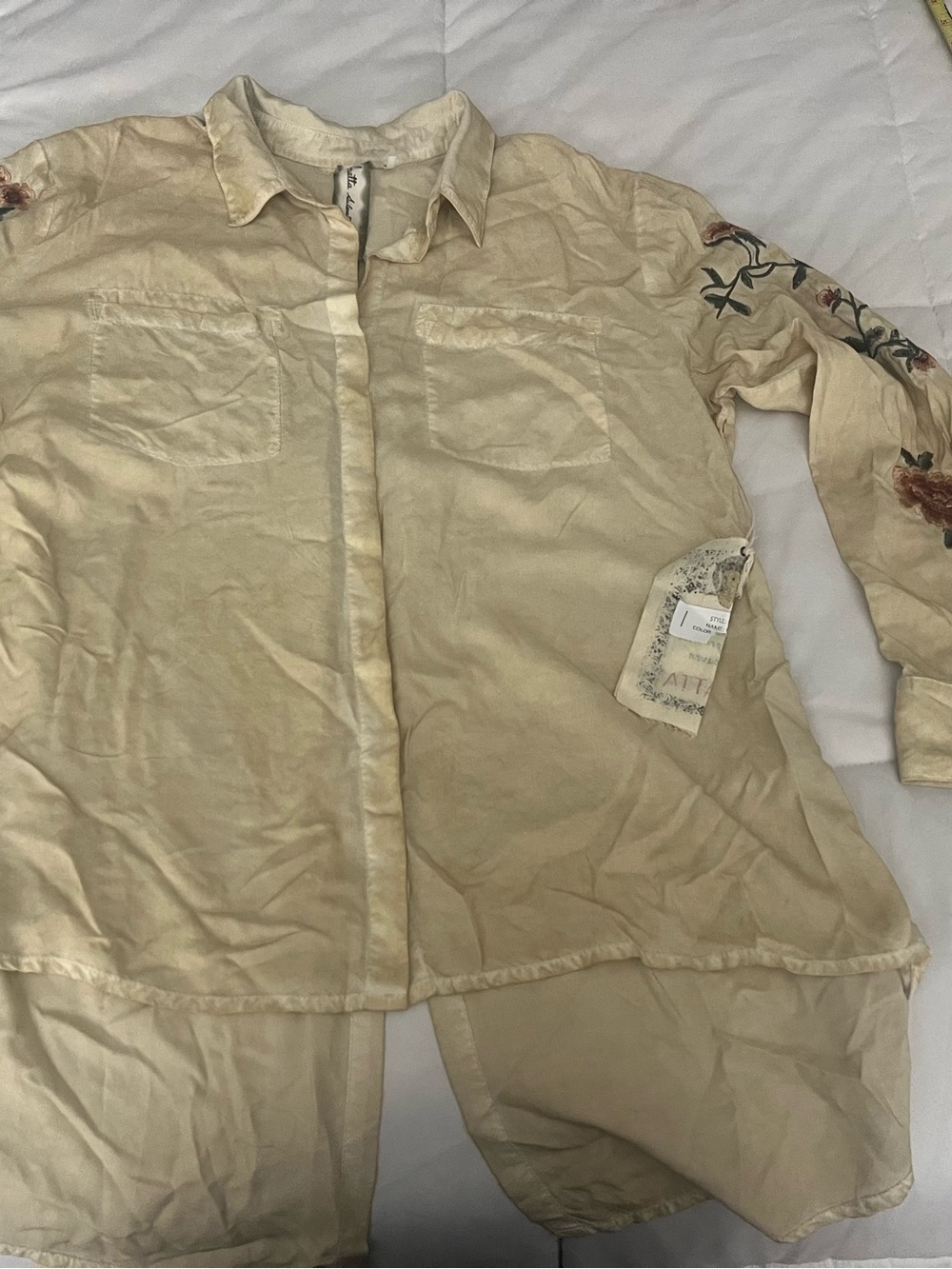 NWT Aratta Cream Button-Down Shirt with Embroidered Sleeves